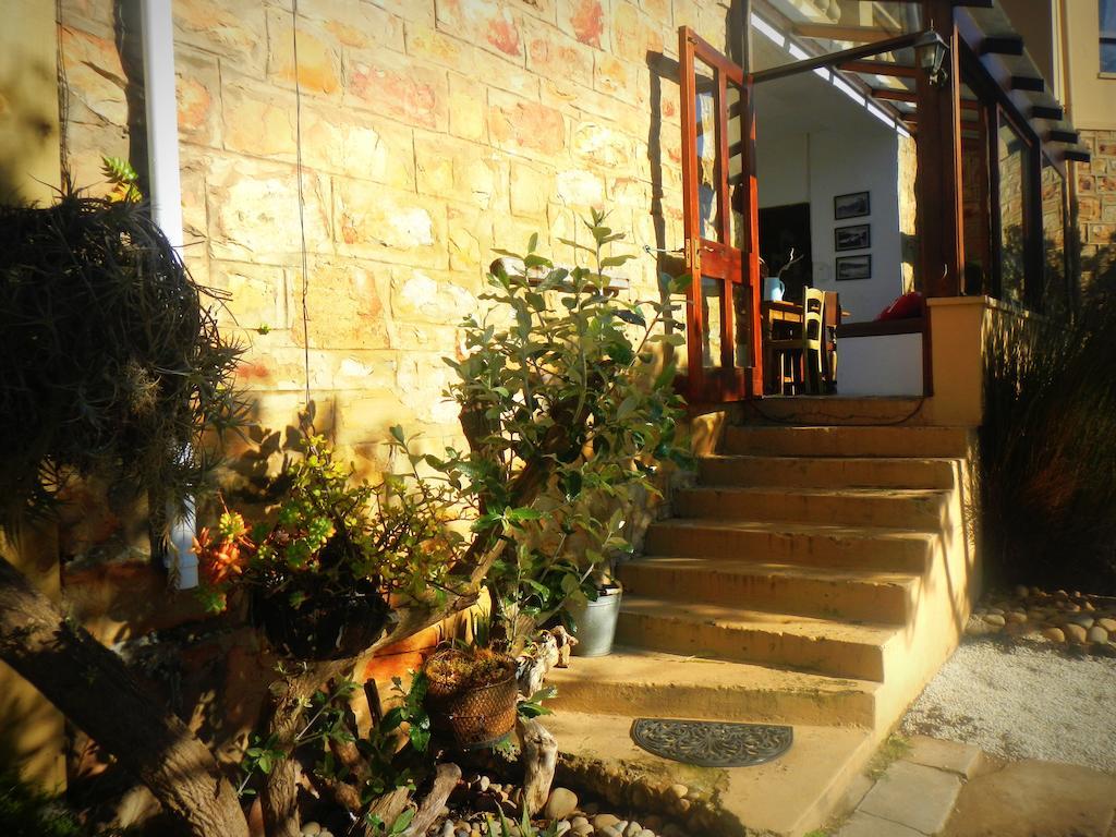 Stone Cottage Self-Catering Apartments Plettenberg Bay חדר תמונה